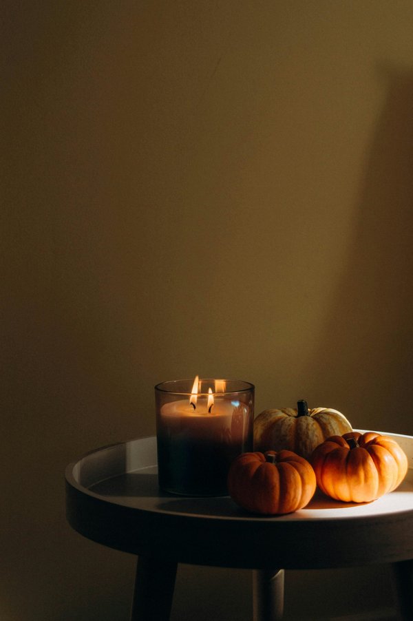 Bougie visage : sublimez votre ambiance avec style